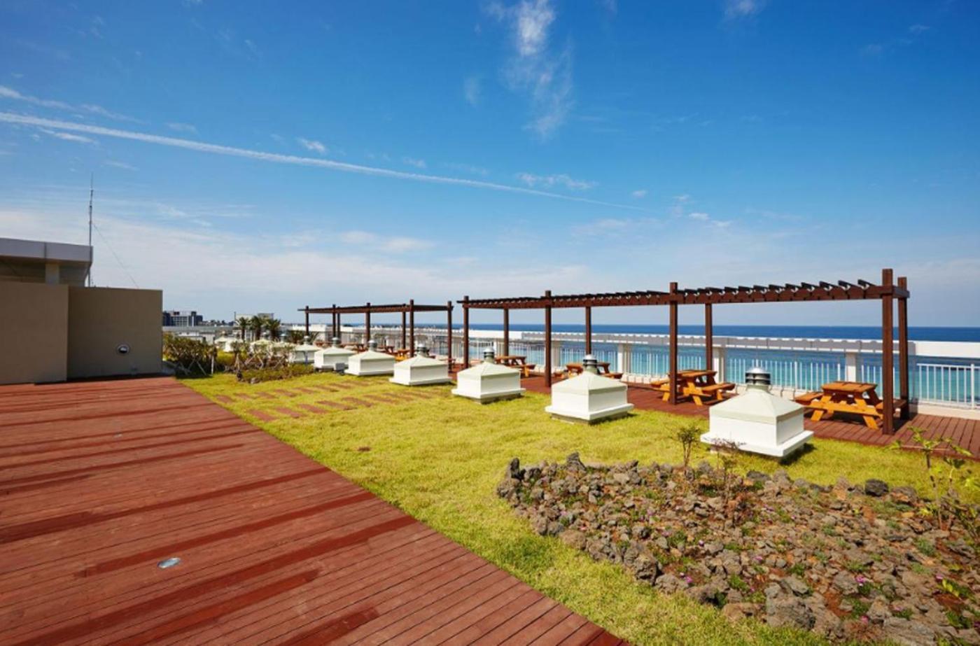 Saint Beach Hotel Jeju Exteriör bild